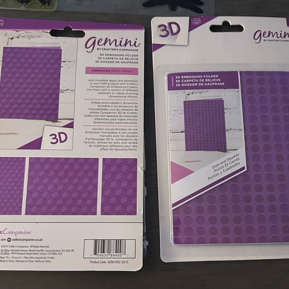 Gemini 3D Embossing Folder in Purple